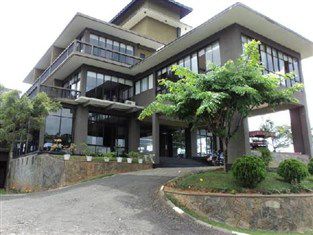 Bin Vino Hotel Doluwa Exterior photo